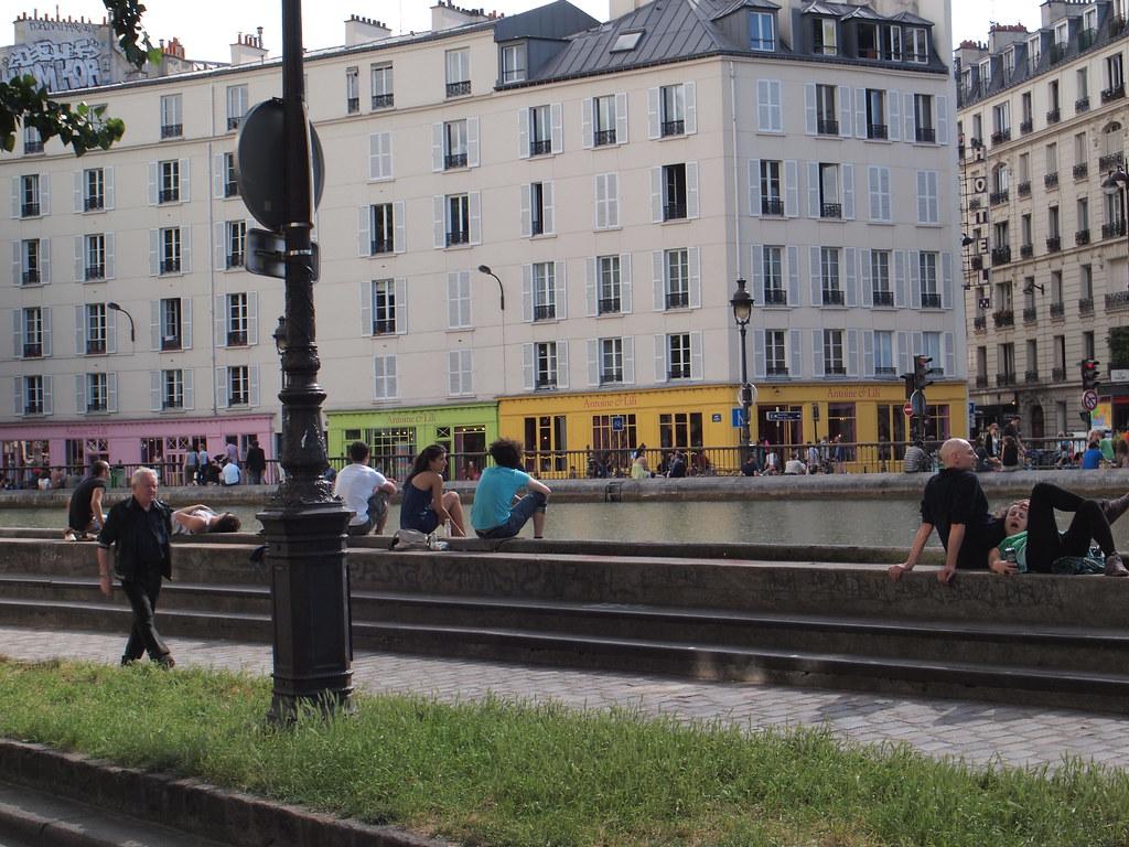Local Zoning Regulations and Their Impact on Canal Saint-Martin