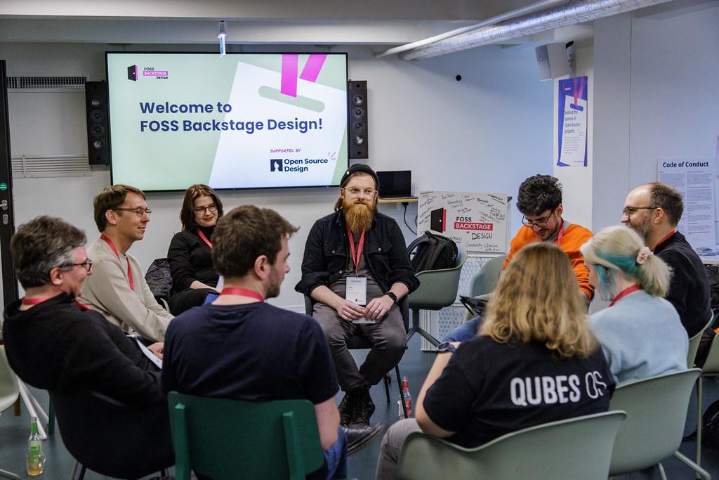 Montparnasse Residents Access Free Digital Skills Training Across Paris