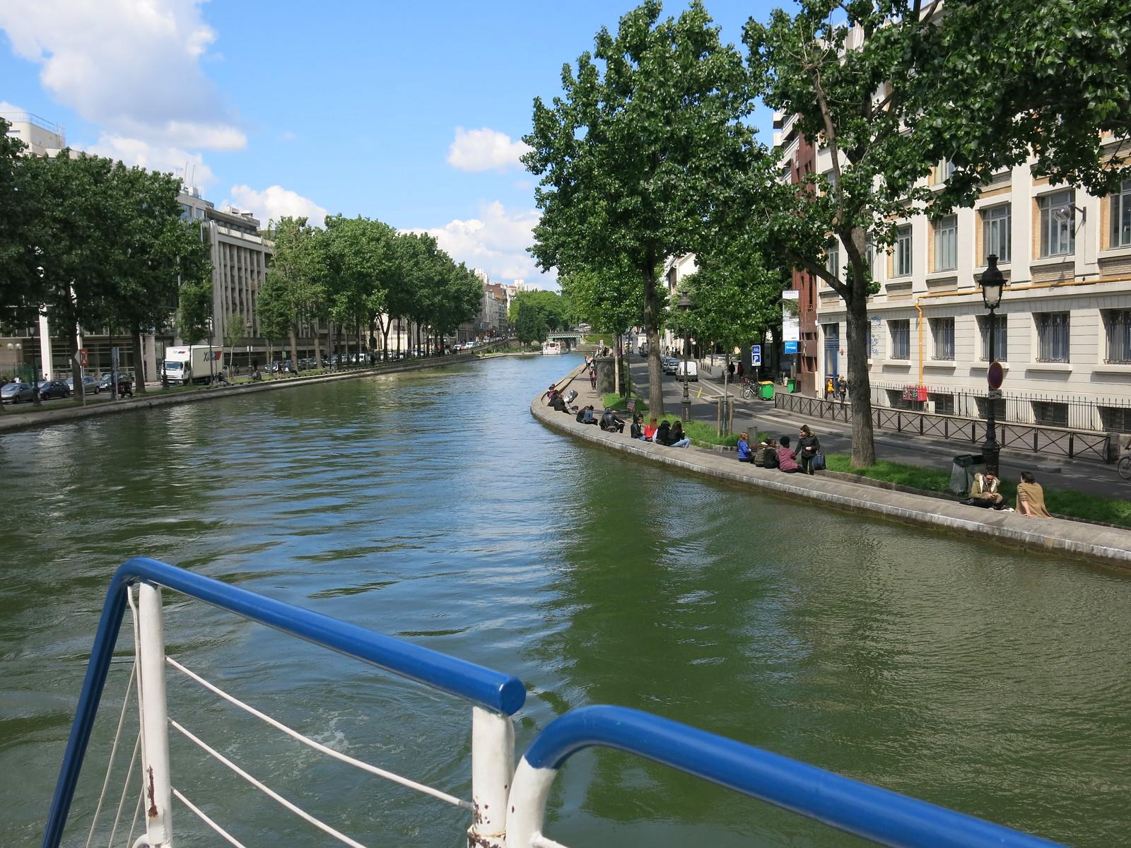 Canal Saint Martin Residents Cut Daily Stress With Five Proven Techniques