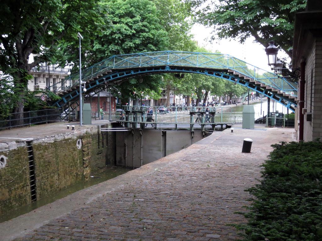 Paris Transforms for Summer: Drone Shows, Markets, Beaches Arrive
