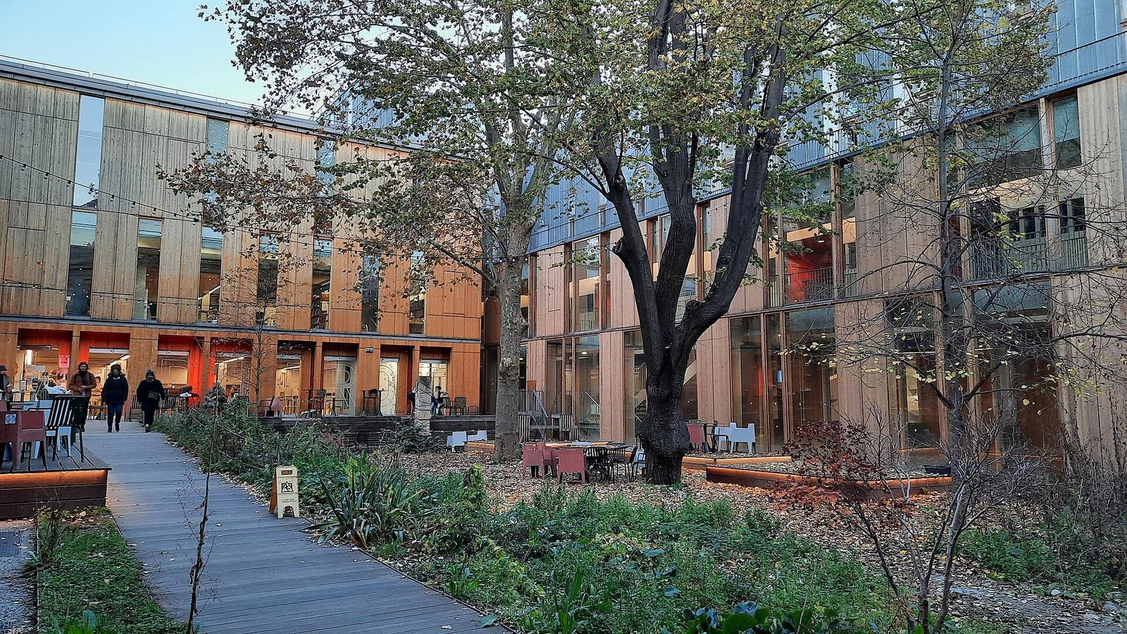 ENSA Paris Belleville 2021 cour principale 2