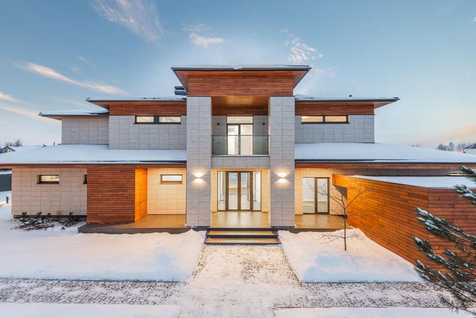 Contemporary Country House Facade in Winter